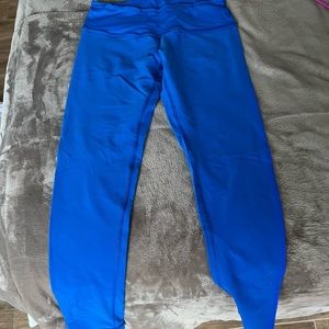 Blue workout legging ! Worn once.
